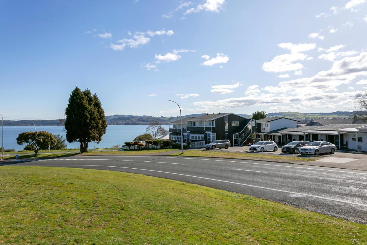 Vu Thermal Lodge - Adults Only Motel Lago Lago Taupo Exterior foto